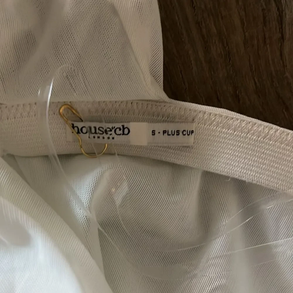 House of CB‎ Valentina Asymmetric Cutout Ivory Midi Dress - Picture 7 of 7